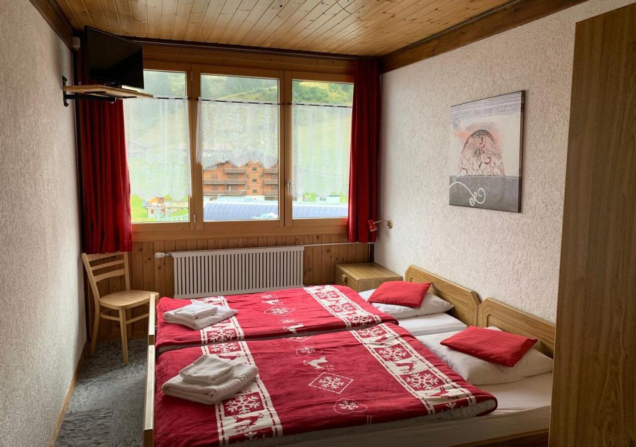 Hotel Des Portes Du Soleil Les Crosets Esterno foto
